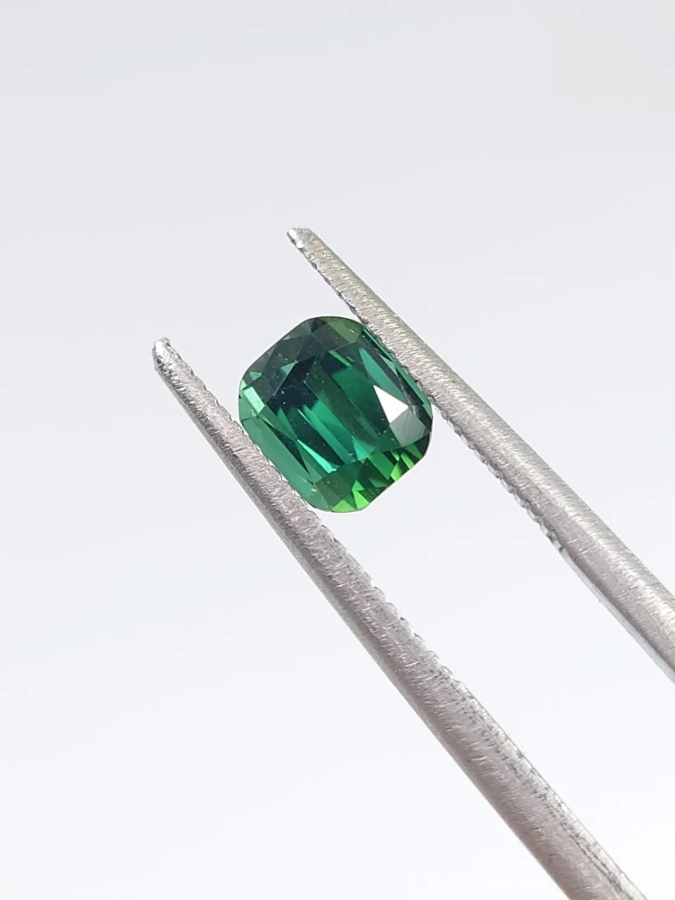 0.9ct Natural Green Tourmaline Cushion Cut Loose Gemstone from Afghanistan — view 2
